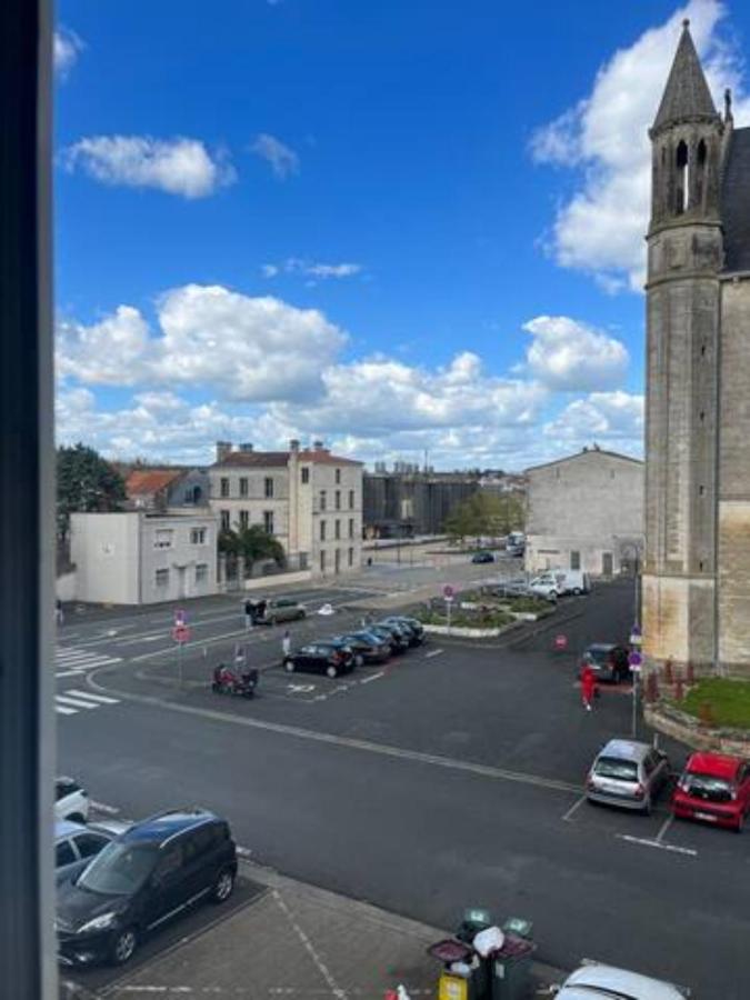 Charmant T2 - Plein Centre Ville Niort Buitenkant foto
